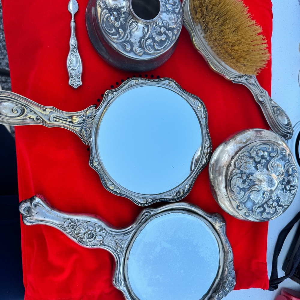 Vintage Silver Vanity Set with Brush - Picture 3 of 6